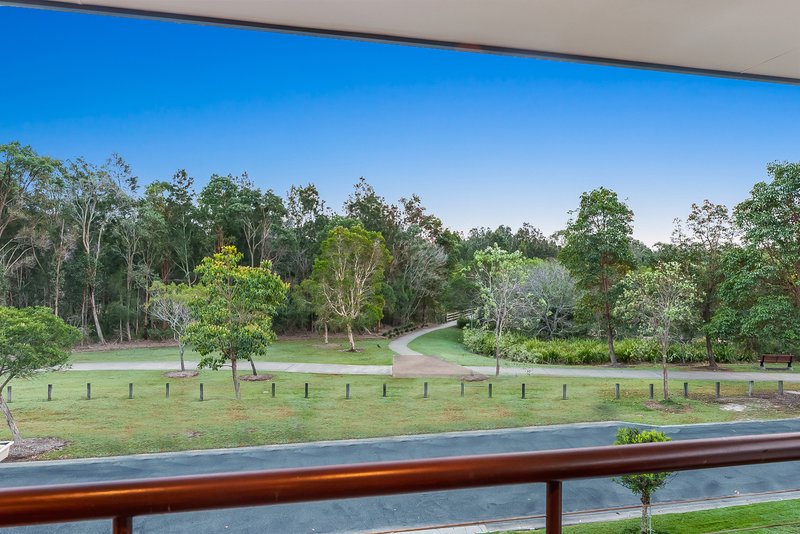 Photo - 4 Lacebark Street, North Lakes QLD 4509 - Image 14