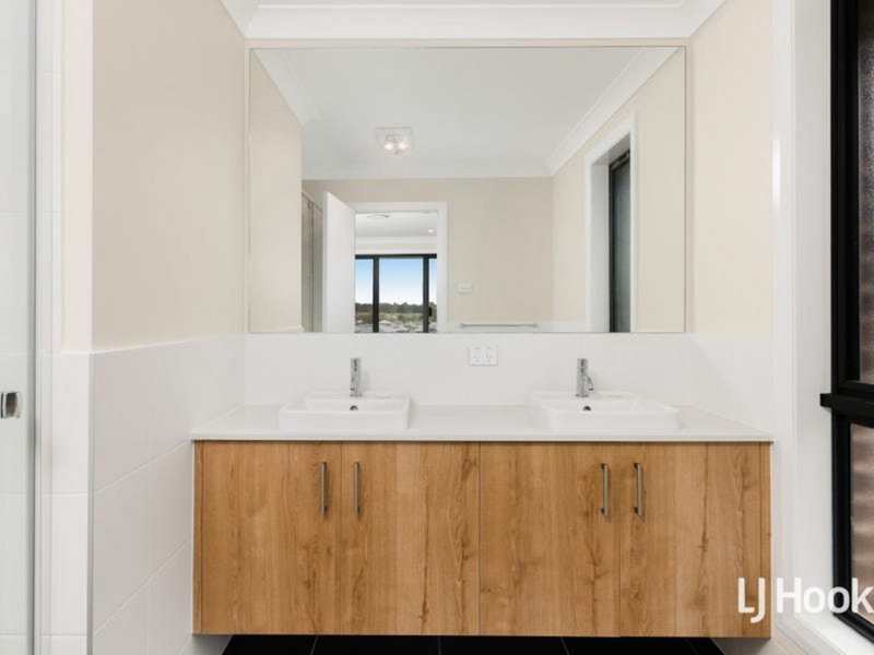 Photo - 4 Lahore Street, Riverstone NSW 2765 - Image 8