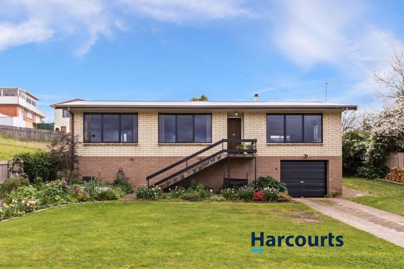 4 Lakin Street, West Ulverstone TAS 7315