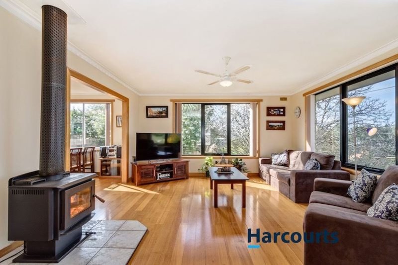 Photo - 4 Lakin Street, West Ulverstone TAS 7315 - Image 3