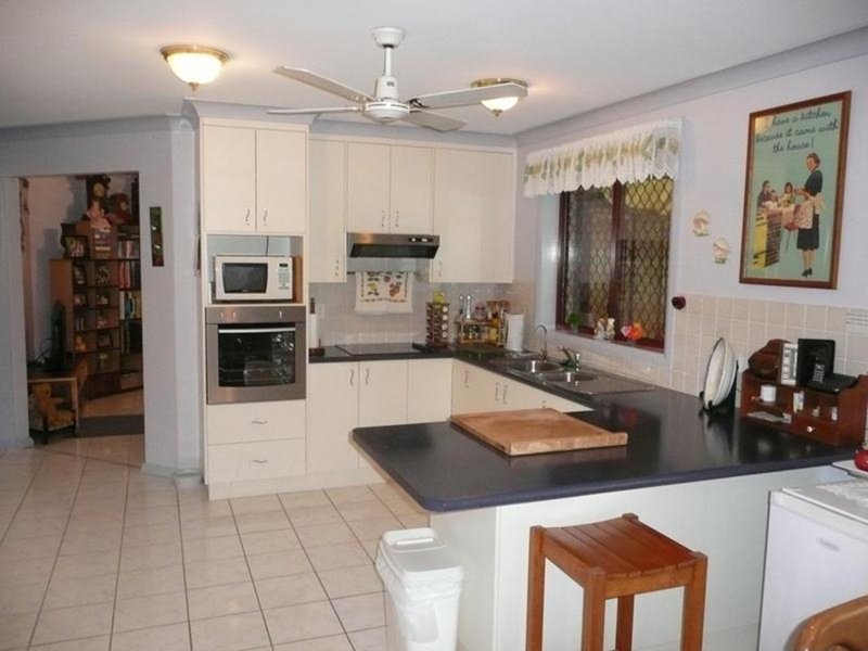 Photo - 4 Lakkari Close, Taree NSW 2430 - Image 7