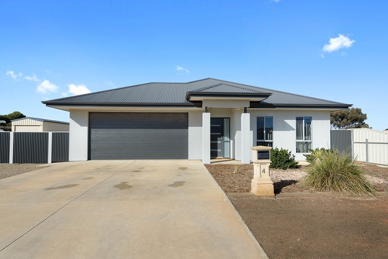 4 Lamshed Street, Kadina SA 5554