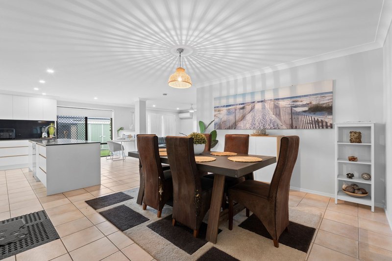 Photo - 4 Langfield Crescent, Ormeau Hills QLD 4208 - Image 8