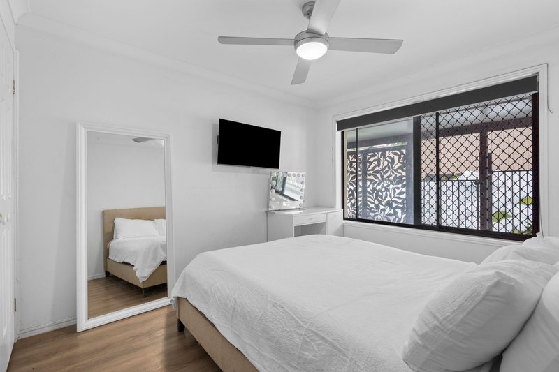 Photo - 4 Langfield Crescent, Ormeau Hills QLD 4208 - Image 12