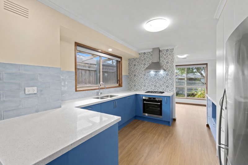 Photo - 4 Lansdowne Court, Grovedale VIC 3216 - Image 7
