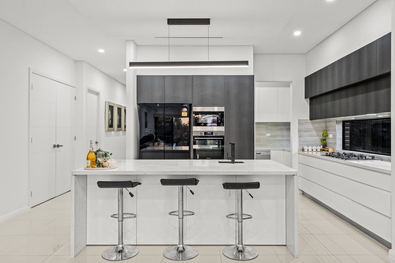 Photo - 4 Lantern Street(Gables) , Box Hill NSW 2765 - Image 6
