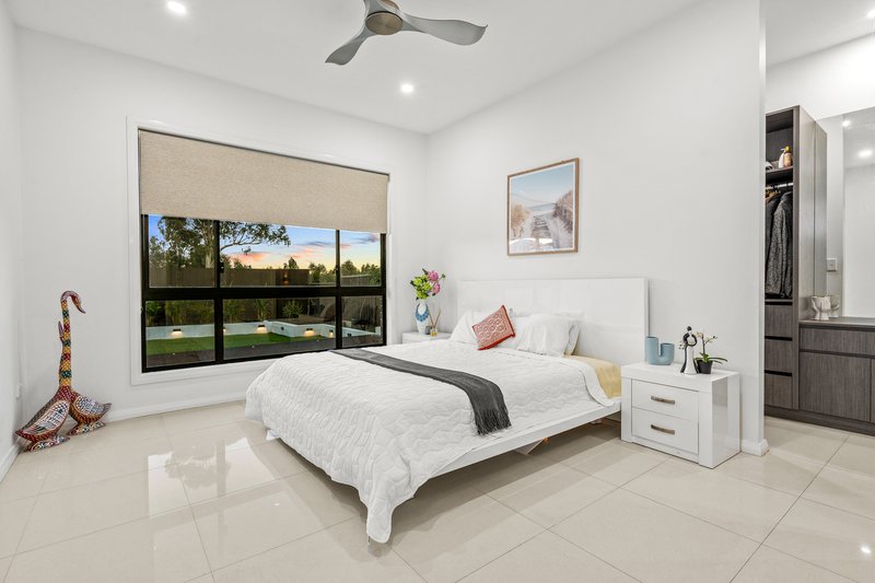 Photo - 4 Lantern Street(Gables) , Box Hill NSW 2765 - Image 9
