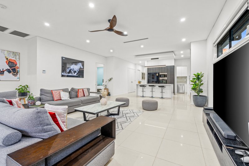 Photo - 4 Lantern Street(Gables) , Box Hill NSW 2765 - Image 12