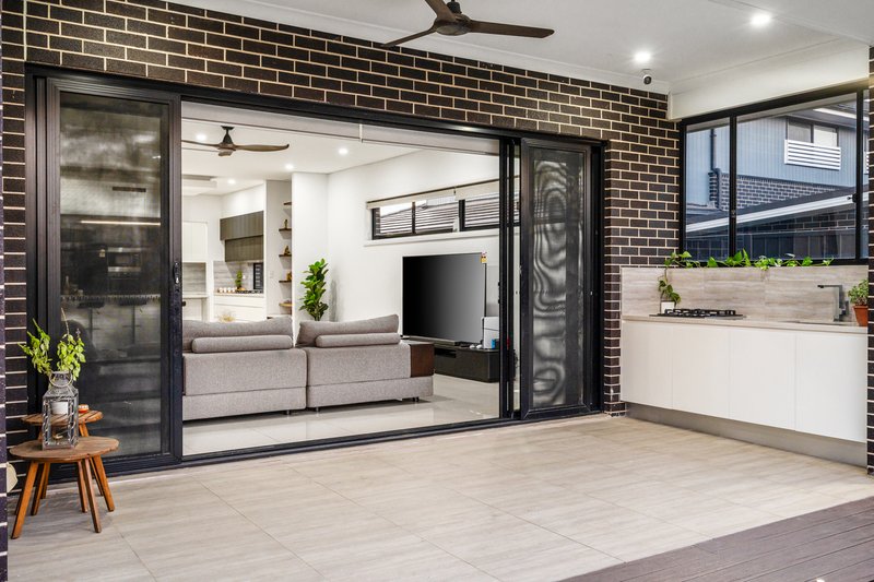 Photo - 4 Lantern Street(Gables) , Box Hill NSW 2765 - Image 13