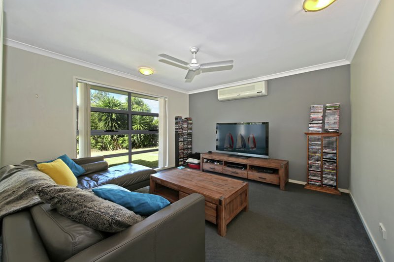 Photo - 4 Latona Street, Warner QLD 4500 - Image 5