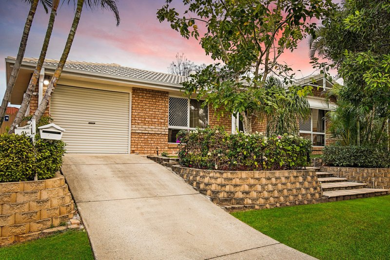 Photo - 4 Latrobe Street, Fitzgibbon QLD 4018 - Image 2