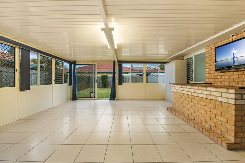 Photo - 4 Latrobe Street, Fitzgibbon QLD 4018 - Image 8