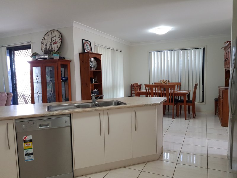 Photo - 4 Laurel Court, Tinana QLD 4650 - Image 3