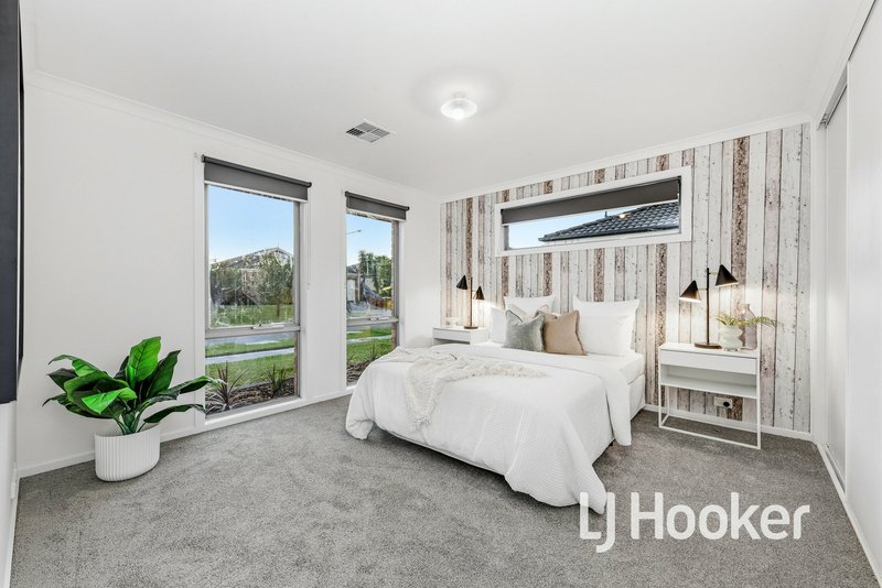 Photo - 4 Laurel Lane, Pakenham VIC 3810 - Image 13