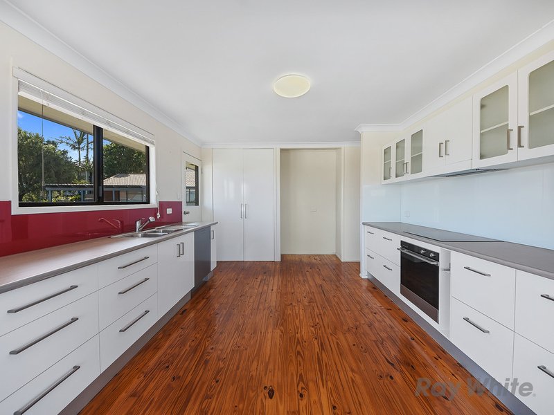 Photo - 4 Lautrec Street, Bracken Ridge QLD 4017 - Image 2