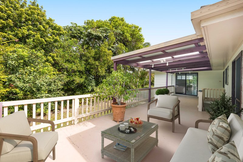 Photo - 4 Lawley Street, Dicky Beach QLD 4551 - Image 7