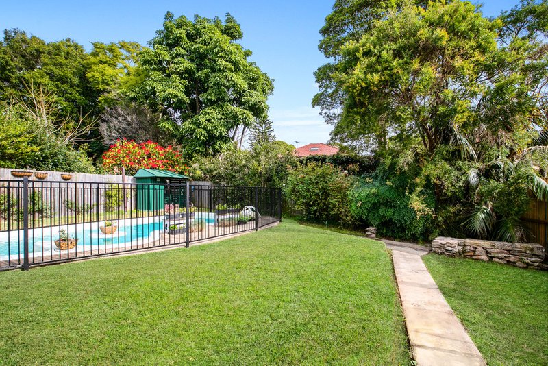 Photo - 4 Lawn Avenue, Lane Cove NSW 2066 - Image 8