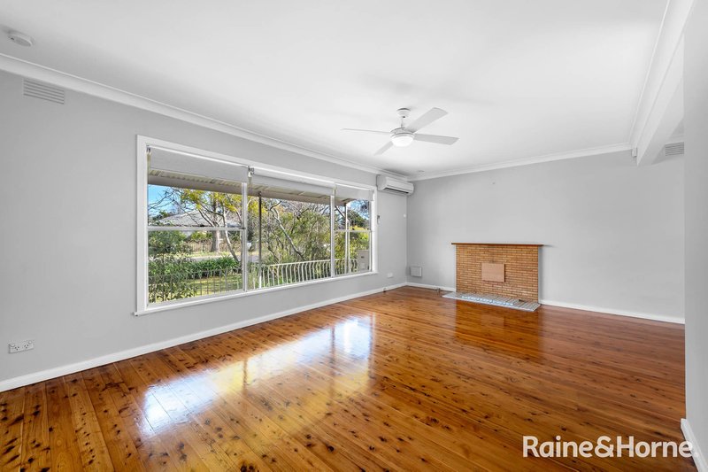 Photo - 4 Leatham Avenue, Nowra NSW 2541 - Image 4