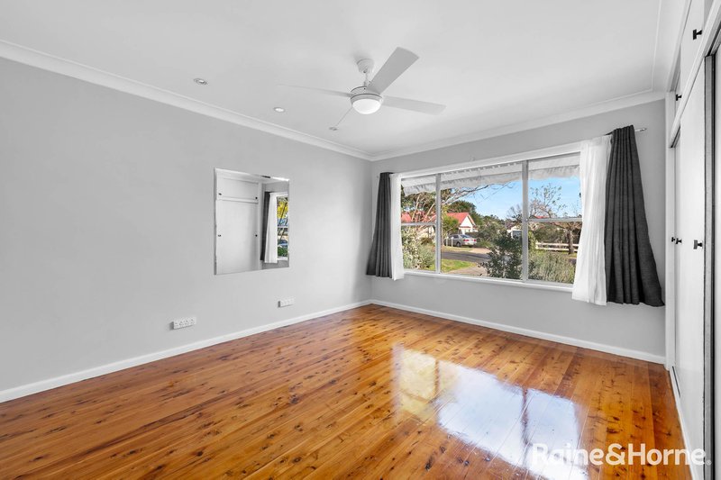 Photo - 4 Leatham Avenue, Nowra NSW 2541 - Image 7