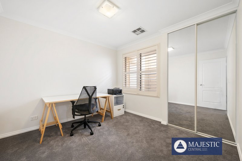 Photo - 4 Leece Place, Booragoon WA 6154 - Image 17