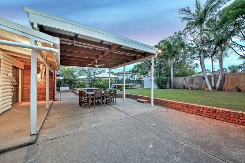 Photo - 4 Lerose Avenue, Kallangur QLD 4503 - Image 12