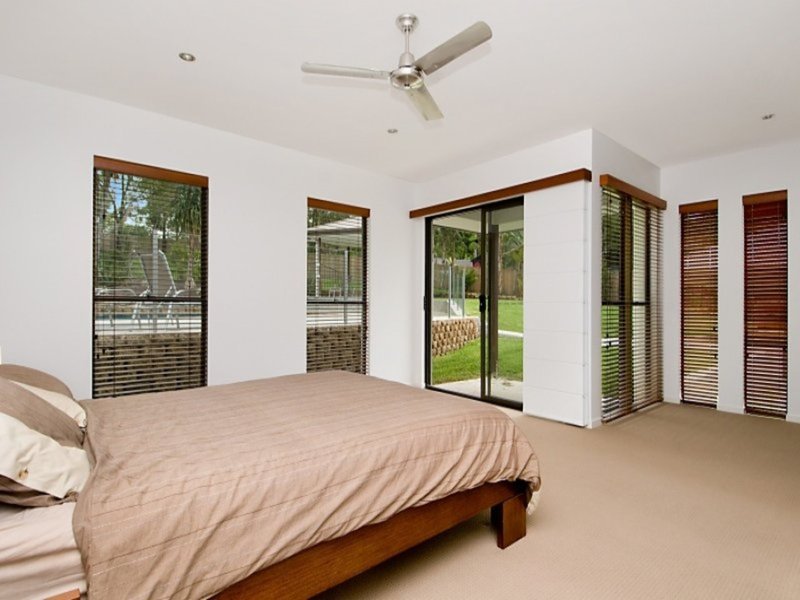 Photo - 4 Lexington Drive, Little Mountain QLD 4551 - Image 7