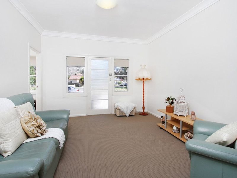 Photo - 4 Lido Avenue, North Narrabeen NSW 2101 - Image 4