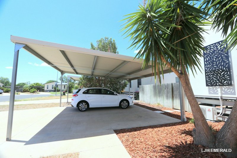 Photo - 4 Lilly Close, Emerald QLD 4720 - Image 25