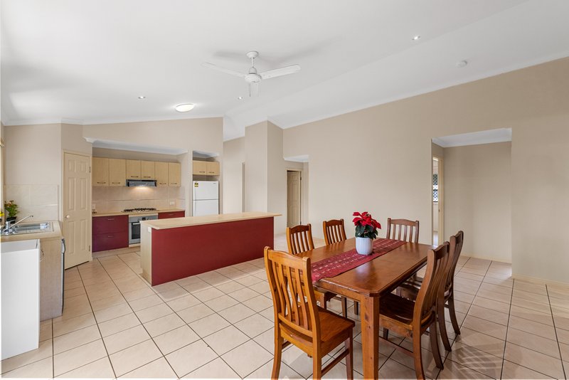 Photo - 4 Linacre Street, Sippy Downs QLD 4556 - Image 11