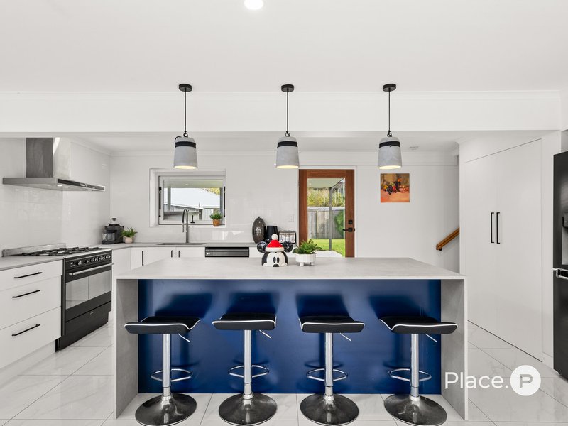 Photo - 4 Linda Street, Birkdale QLD 4159 - Image 4