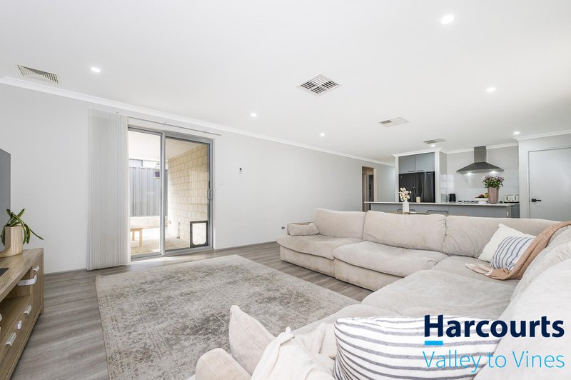 Photo - 4 Lindley Grange, Aveley WA 6069 - Image 17