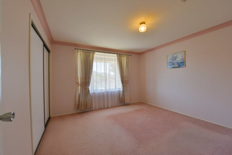 Photo - 4 Lindon Crescent, Kootingal NSW 2352 - Image 7