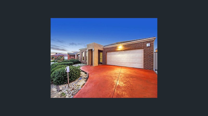 Photo - 4 Lindrum Outlook, Tarneit VIC 3029 - Image 2