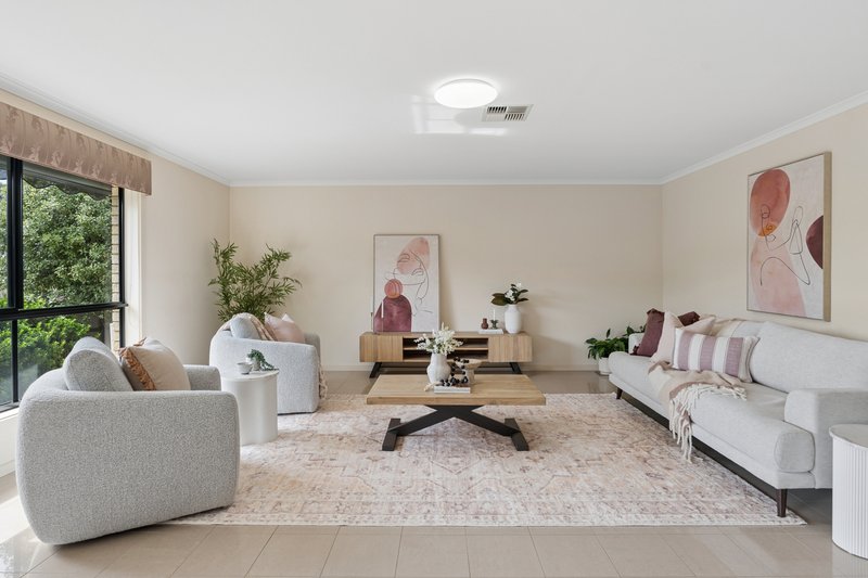 Photo - 4 Lindsay Close, Mount Barker SA 5251 - Image 9