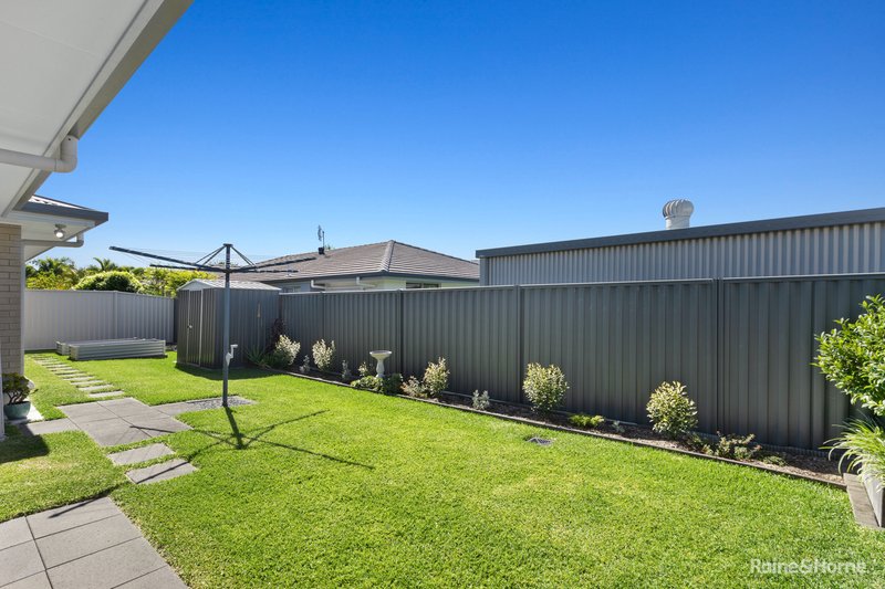 Photo - 4 Lindwall Avenue, Pottsville NSW 2489 - Image 18