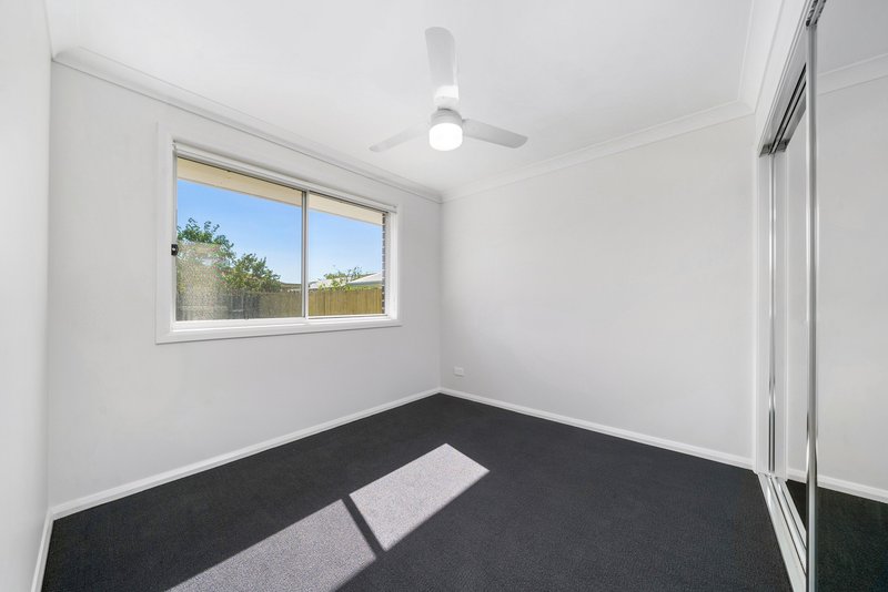 Photo - 4 Little Court, Morayfield QLD 4506 - Image 12