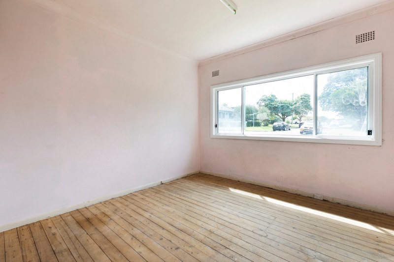 Photo - 4 Little Street, Dee Why NSW 2099 - Image 5