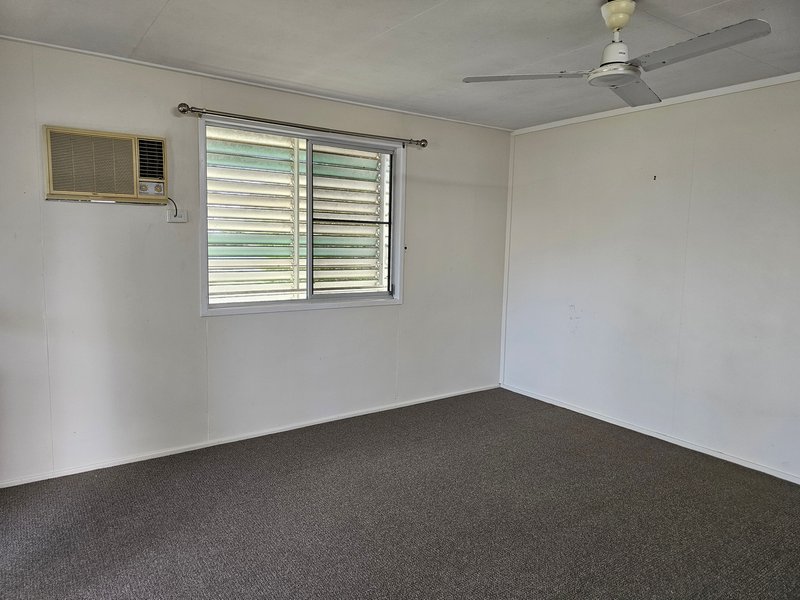 Photo - 4 Little Young Street, Ayr QLD 4807 - Image 10