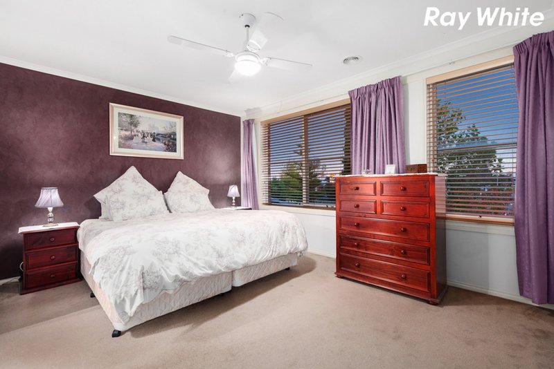 Photo - 4 Livingstone Boulevard, Pakenham VIC 3810 - Image 12