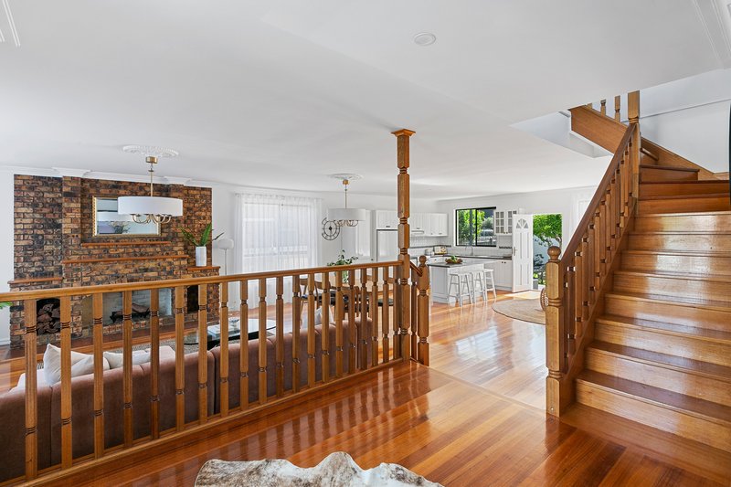 Photo - 4 Livingstone Parade, Preston VIC 3072 - Image 2