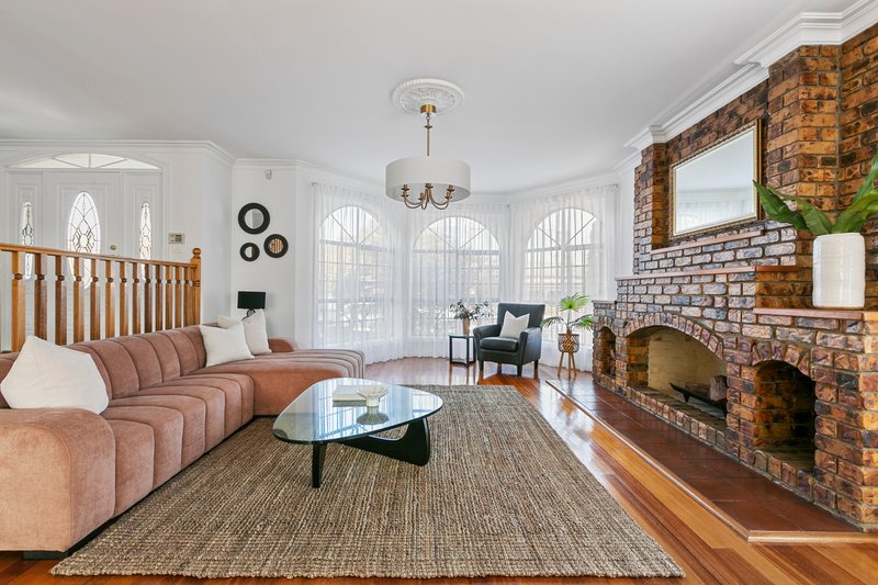 Photo - 4 Livingstone Parade, Preston VIC 3072 - Image 3