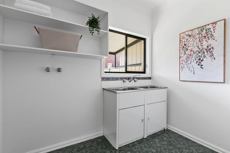 Photo - 4 Livingstone Parade, Preston VIC 3072 - Image 11