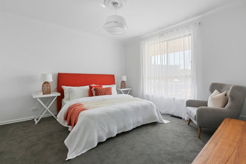 Photo - 4 Livingstone Parade, Preston VIC 3072 - Image 14