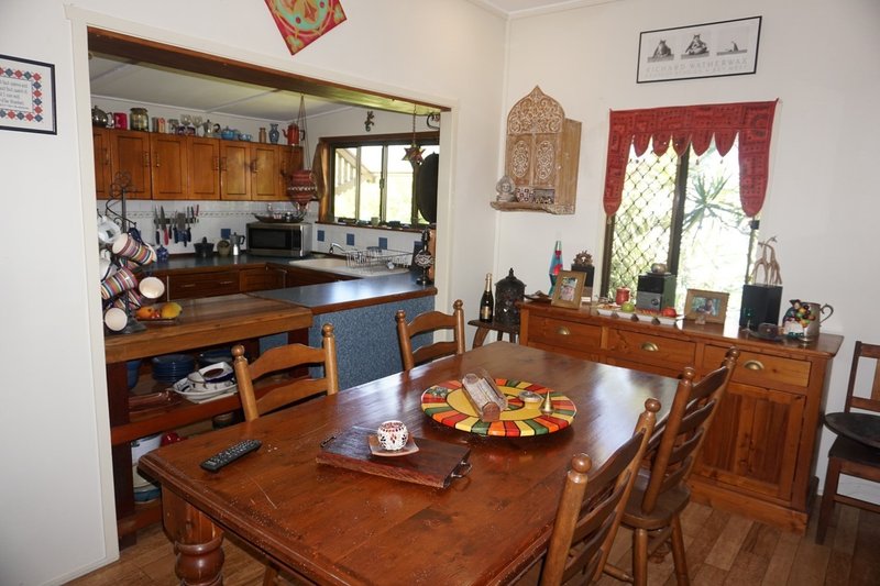 Photo - 4 Livingstone Street, Bowen QLD 4805 - Image 7