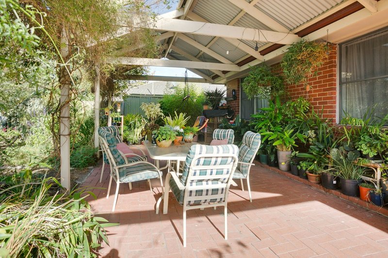 Photo - 4 Lobator Street, Frankston North VIC 3200 - Image 7