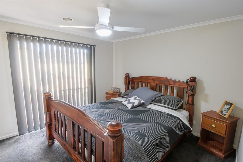 Photo - 4 Logan Street, Horsham VIC 3400 - Image 6