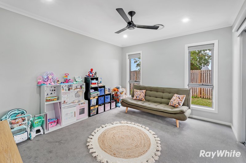 Photo - 4 Longmeadow Parkway, Box Hill NSW 2765 - Image 8