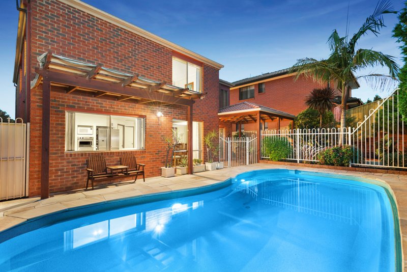 Photo - 4 Lori Place, Glen Waverley VIC 3150 - Image 10