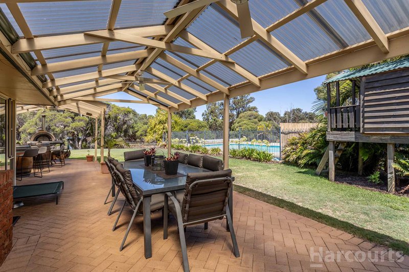 Photo - 4 Lorian Road, Gnangara WA 6077 - Image 6