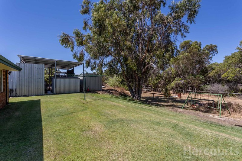 Photo - 4 Lorian Road, Gnangara WA 6077 - Image 34